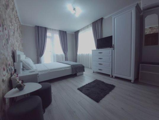 バイレ・ウヌ・マイ Casa Leahu Bed & Breakfast エクステリア 写真